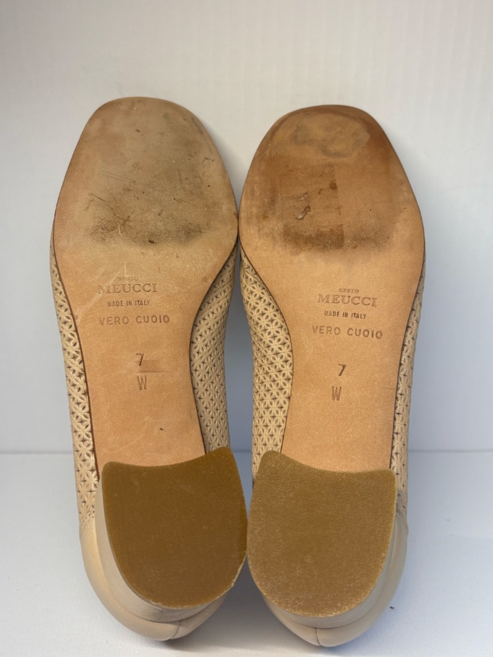 Sesto Meucci Firenze Italy Beige Leather Bow Pumps Block Heel Size 7W - Picture 13 of 14